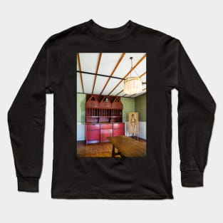 Red house-room Long Sleeve T-Shirt